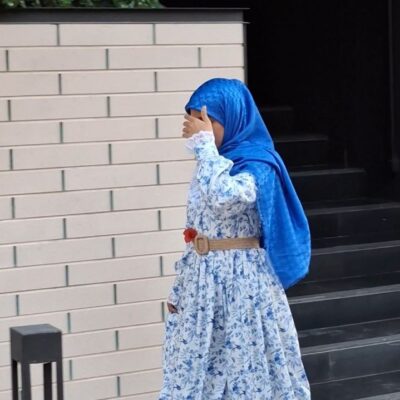 پیراهن گل و گنجشک آبی